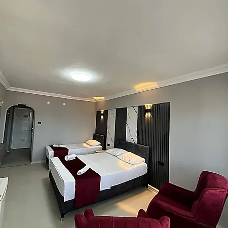 Hotel Baris 2*