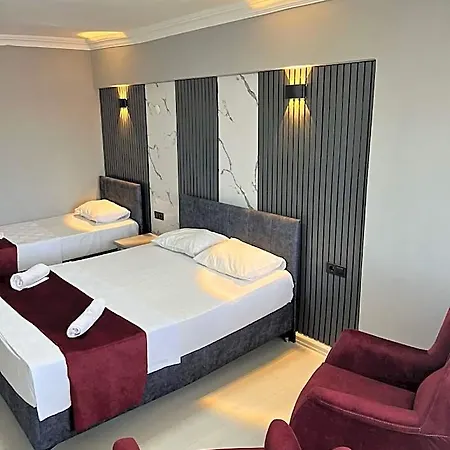 Baris Hotel